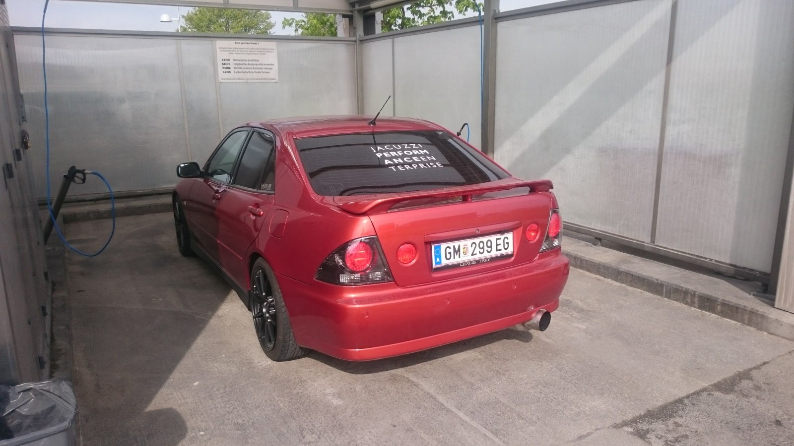 Tobis Lexus IS200 JPE Edition